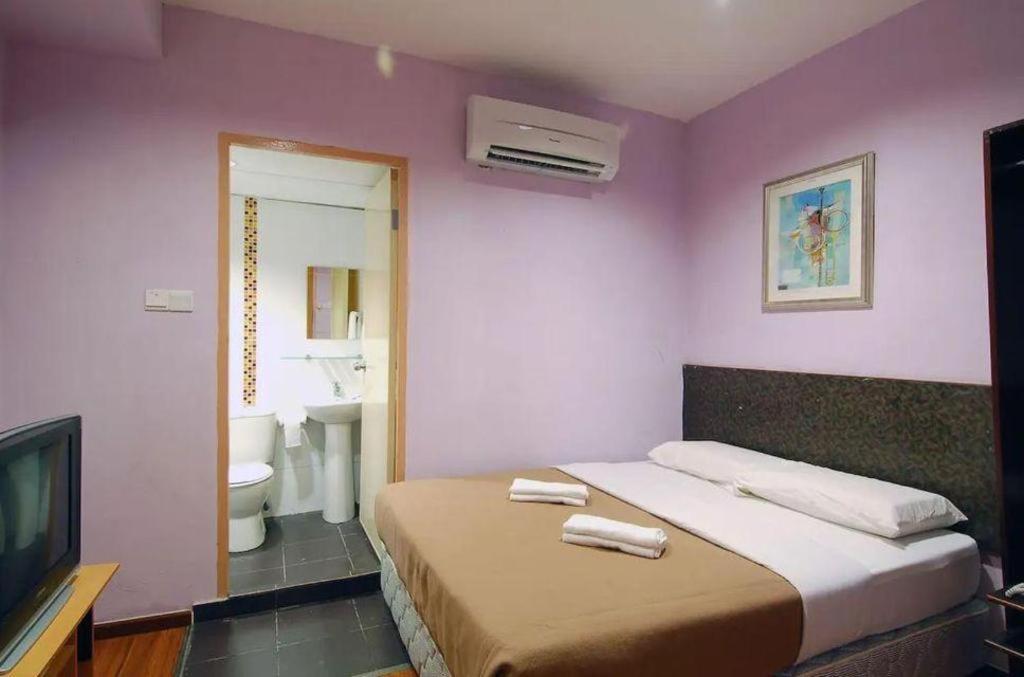 Aristo Hotel @ Putatan Kota Kinabalu Bagian luar foto